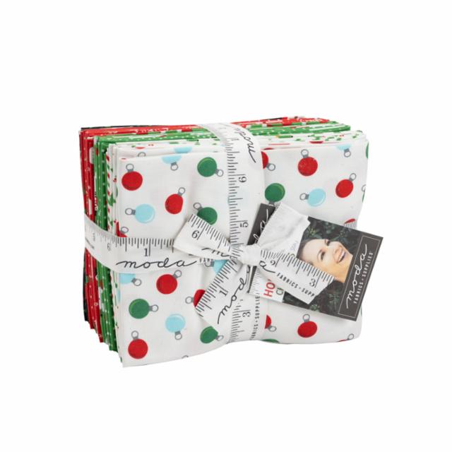 Holiday Essentials Christmas Fat Quarter Bundle 20740AB by Stacy Iest –  Starlit Quilts